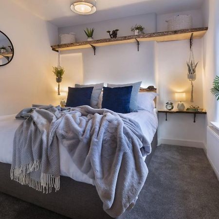 Rosie'S Escape With Hot Tub Villa Barrowford Bagian luar foto